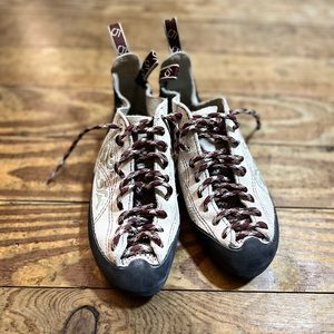 5.10 climbing shoes EUR 38